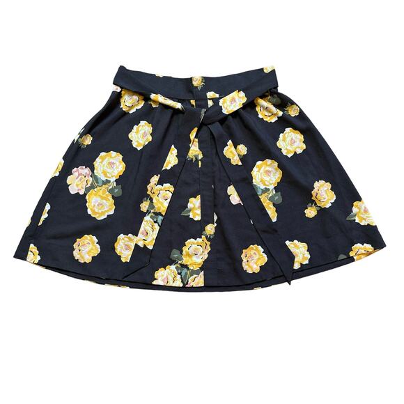 Loft Floral Skirt Women's Size Medium Above Knee Black Pull On Belted Elastic - Picture 1 of 8